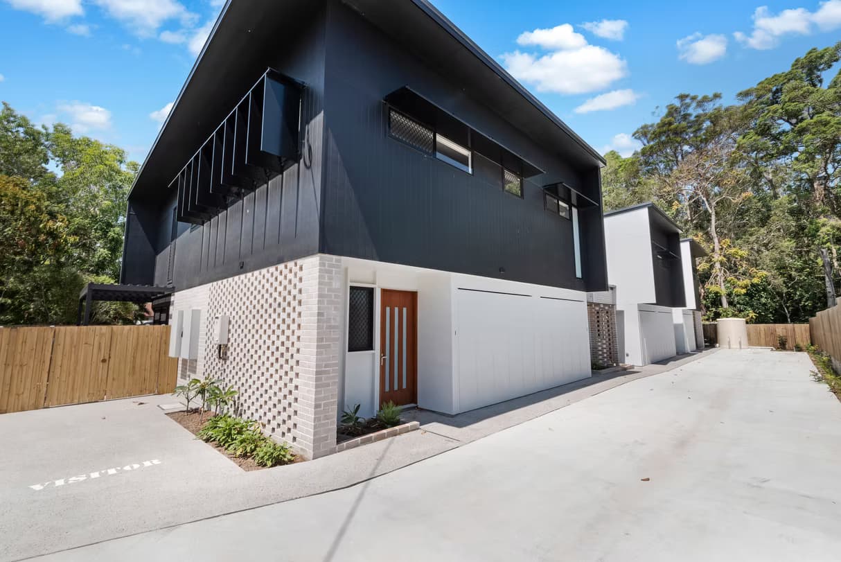 10 Aragorn St - Image 2