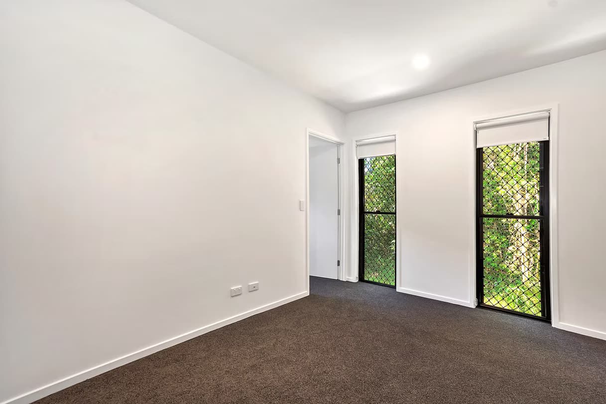 8 Aragorn St thumbnail 5